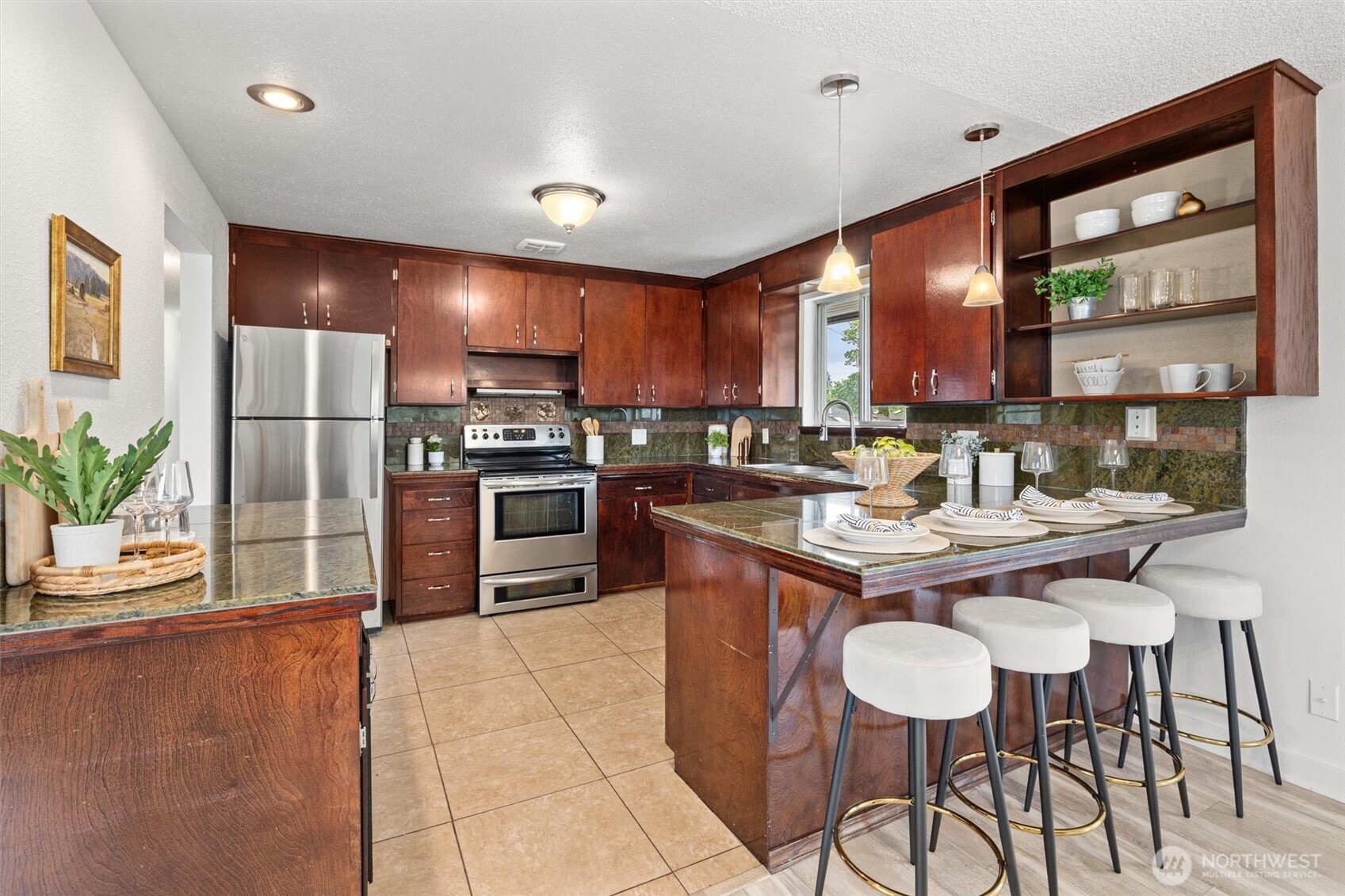2001 NE 12th Street , Renton, WA 98056