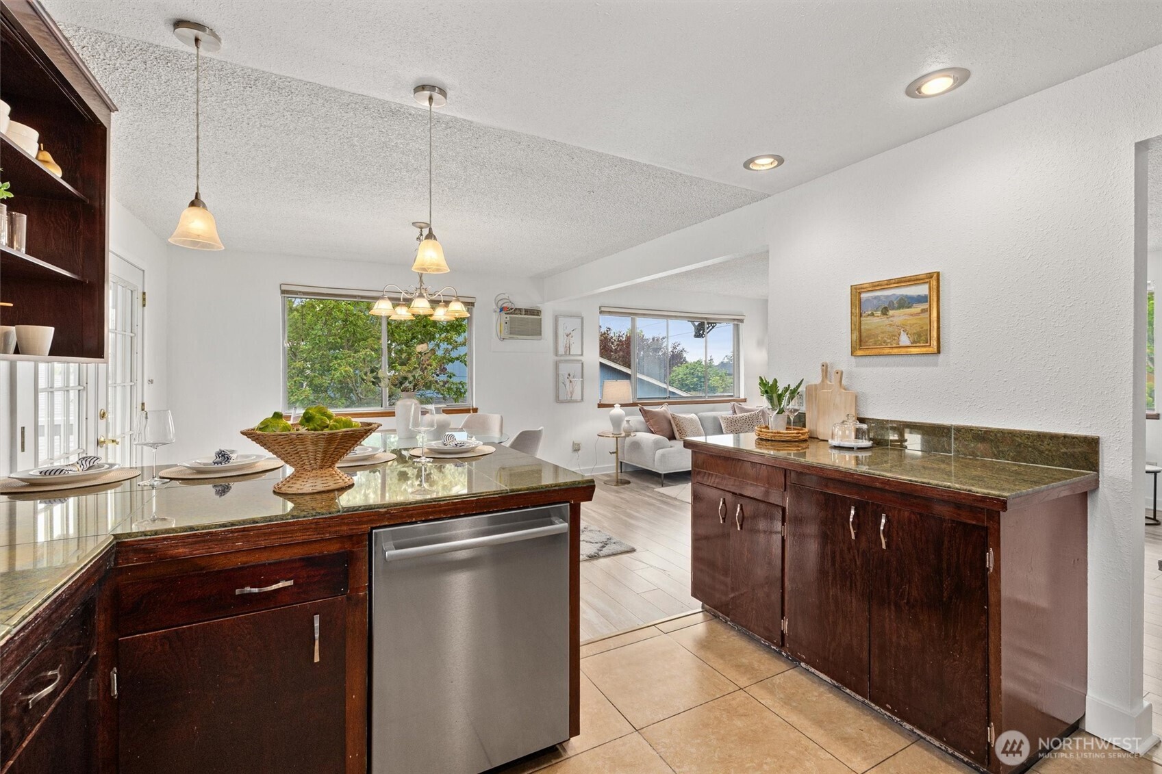 2001 NE 12th Street , Renton, WA 98056