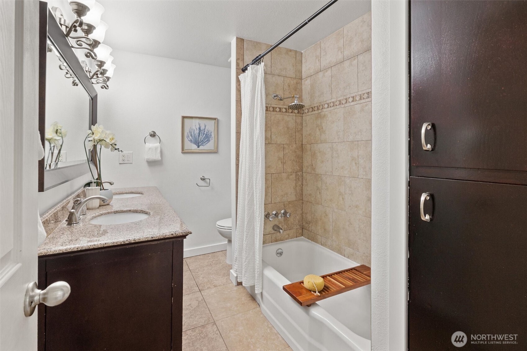 2001 NE 12th Street , Renton, WA 98056