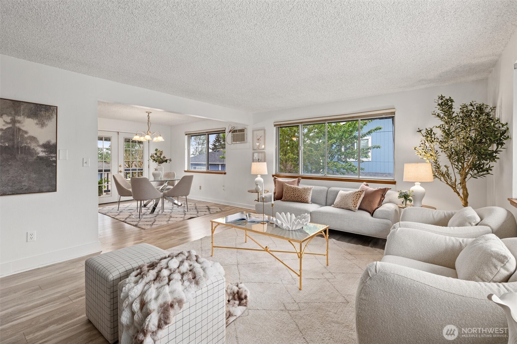 2001 NE 12th Street , Renton, WA 98056