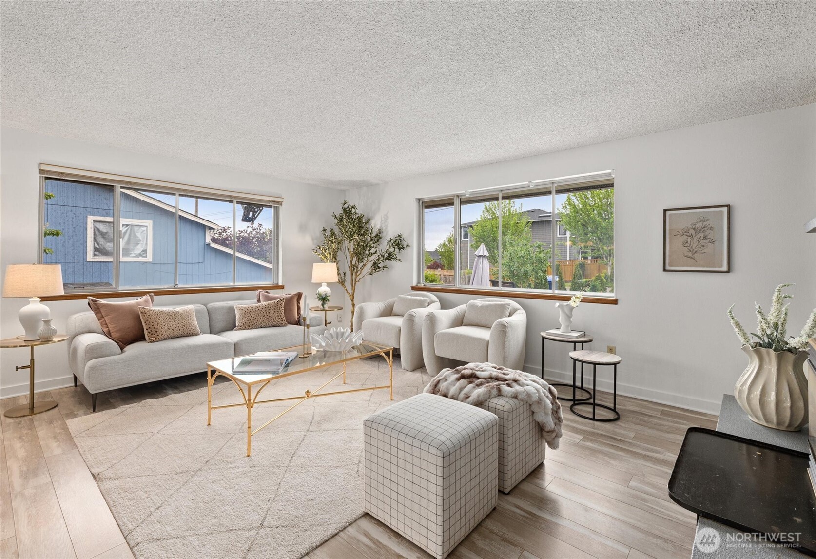 2001 NE 12th Street , Renton, WA 98056
