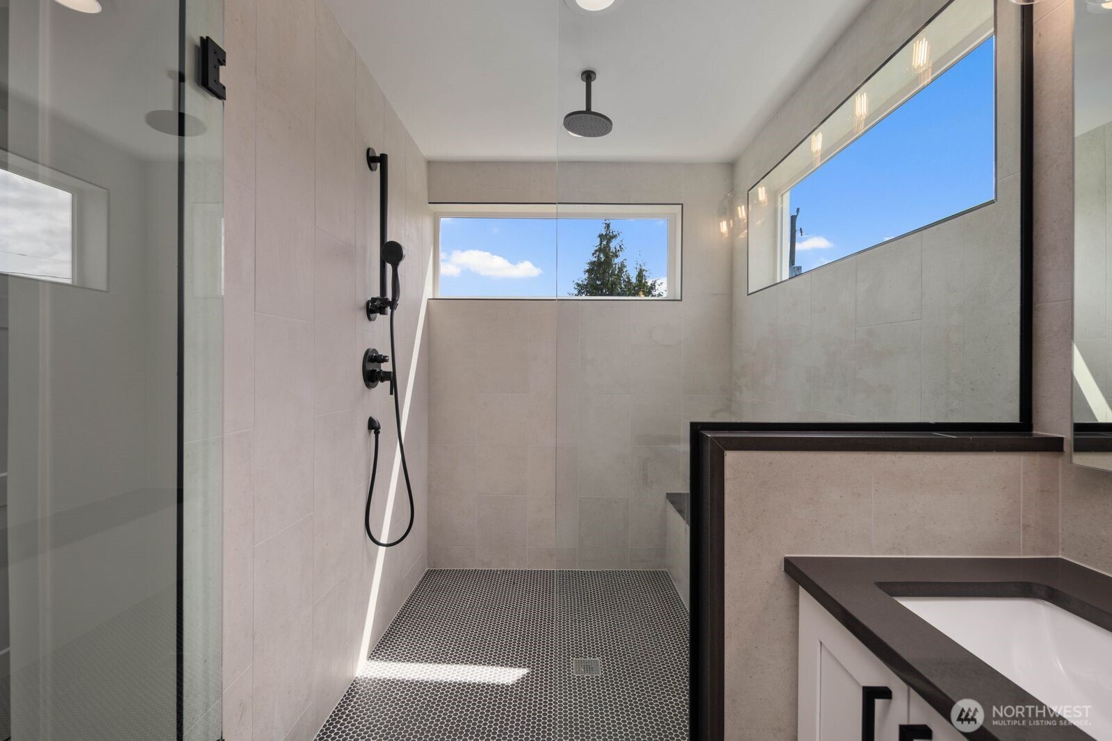 6103 S Norfolk Street , Seattle, WA 98118