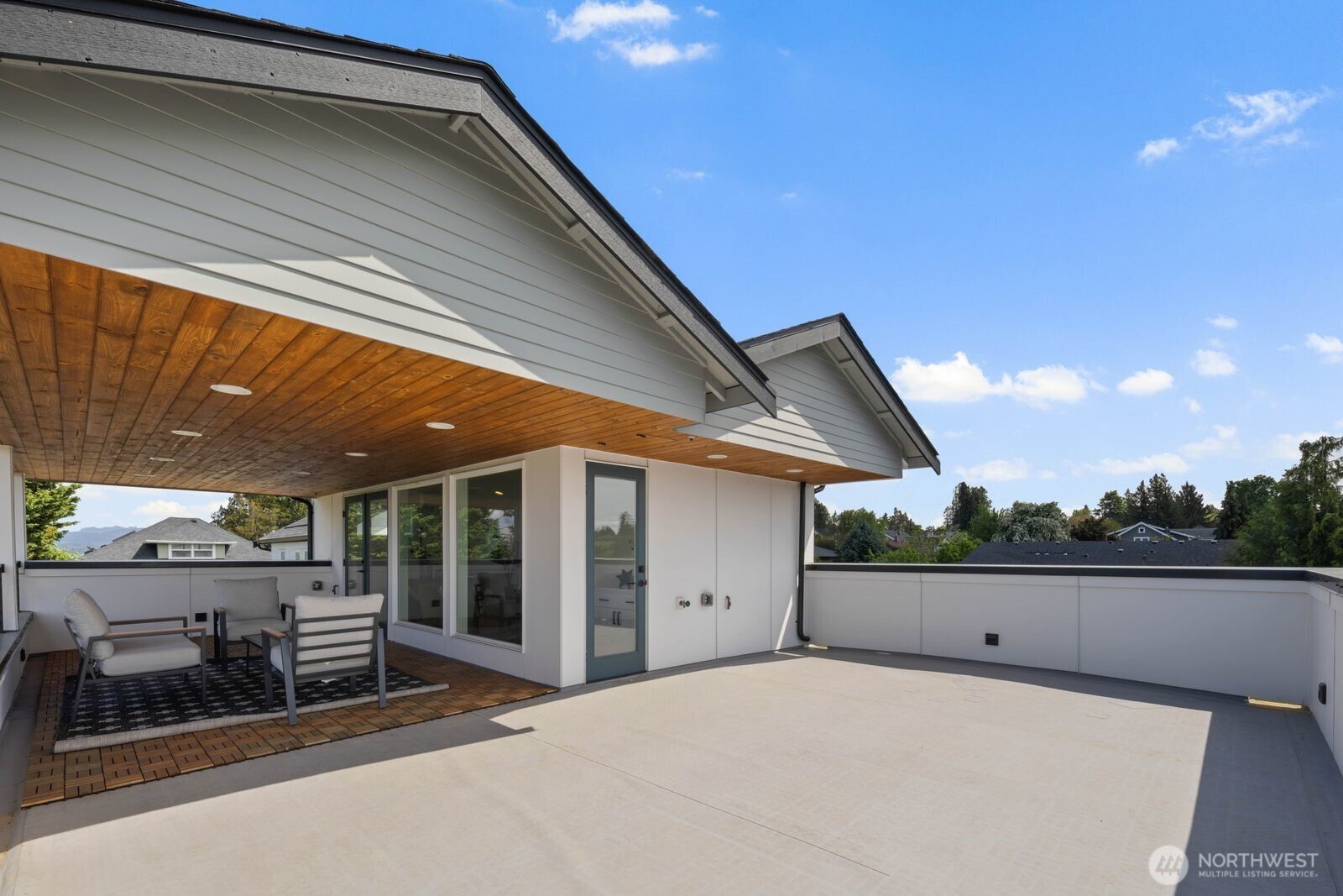 6103 S Norfolk Street , Seattle, WA 98118