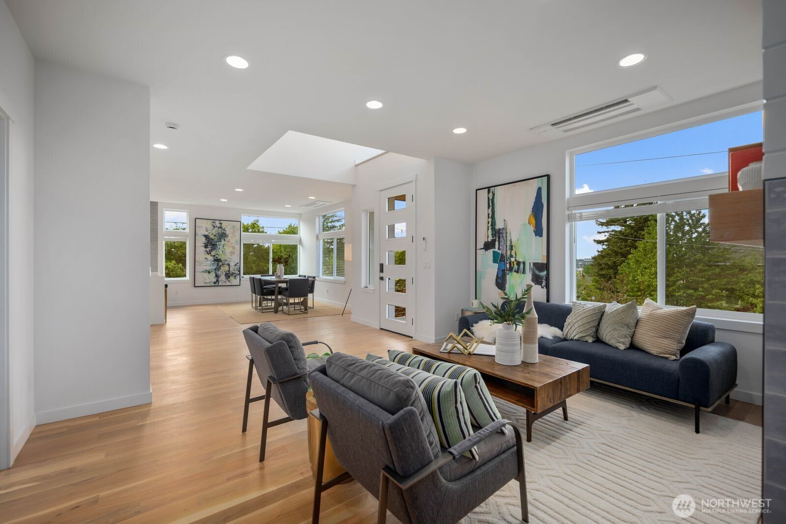 6103 S Norfolk Street , Seattle, WA 98118