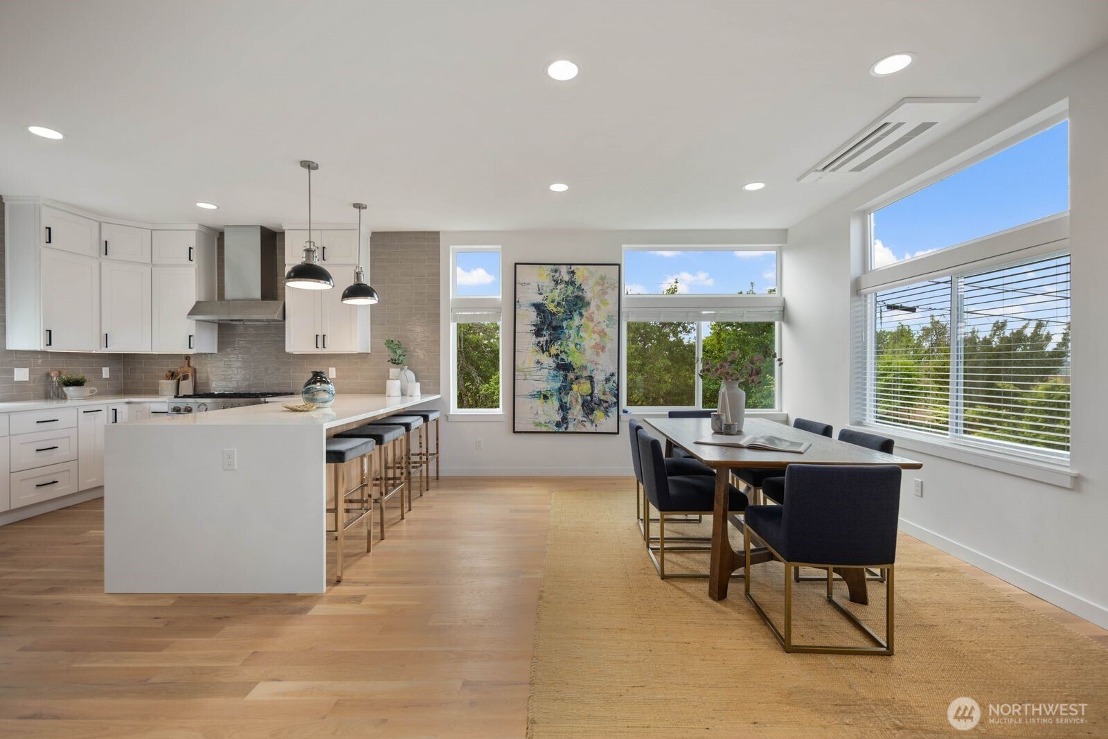 6103 S Norfolk Street , Seattle, WA 98118