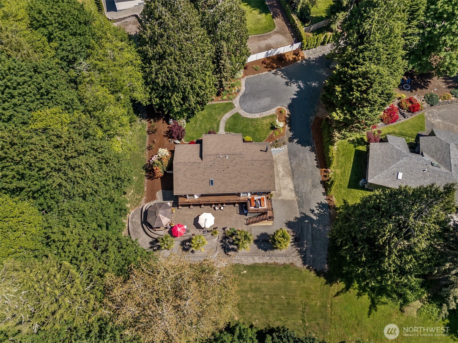 3122 Hollywood Drive NE, Olympia, WA 98516