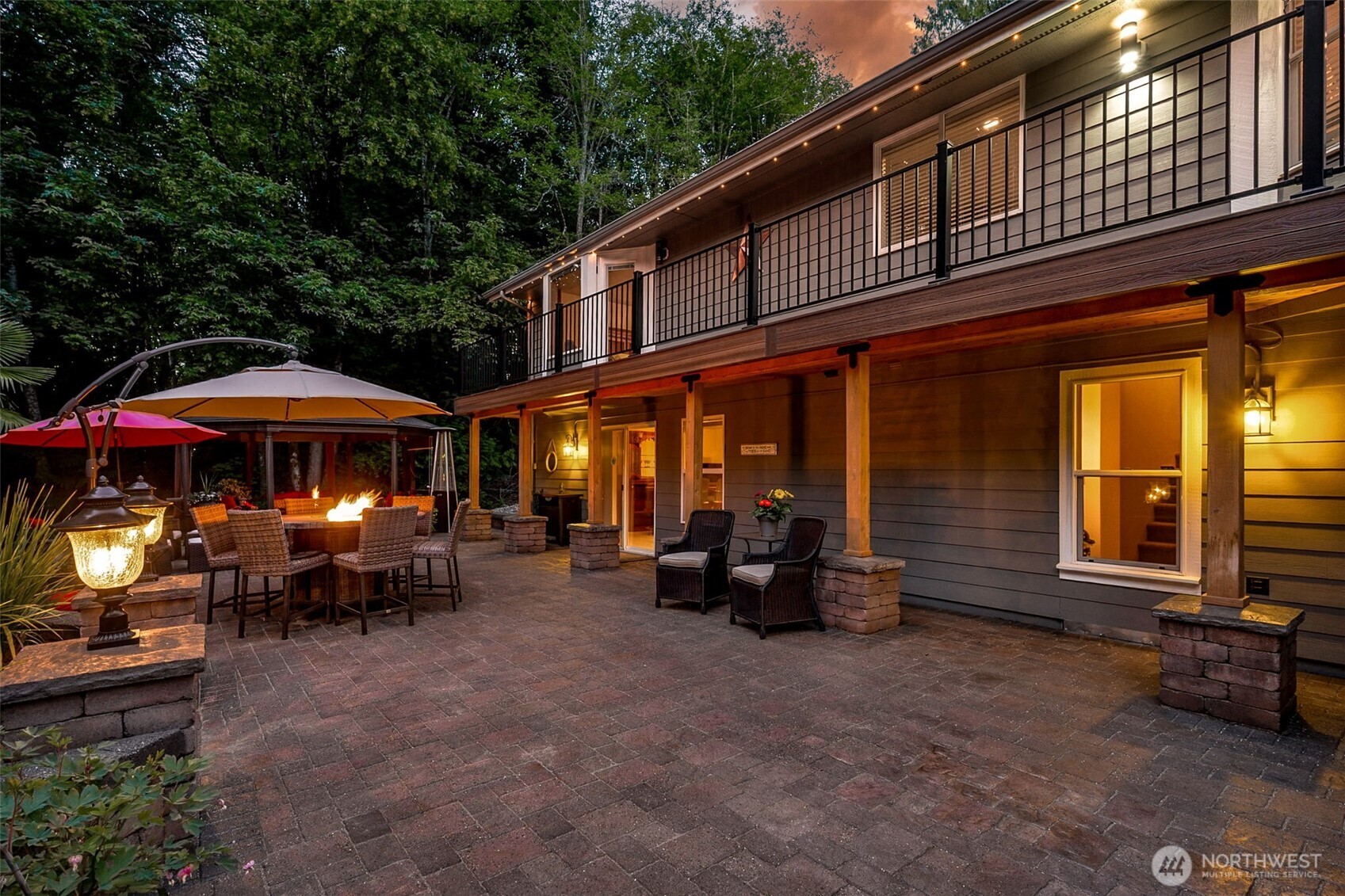 3122 Hollywood Drive NE, Olympia, WA 98516
