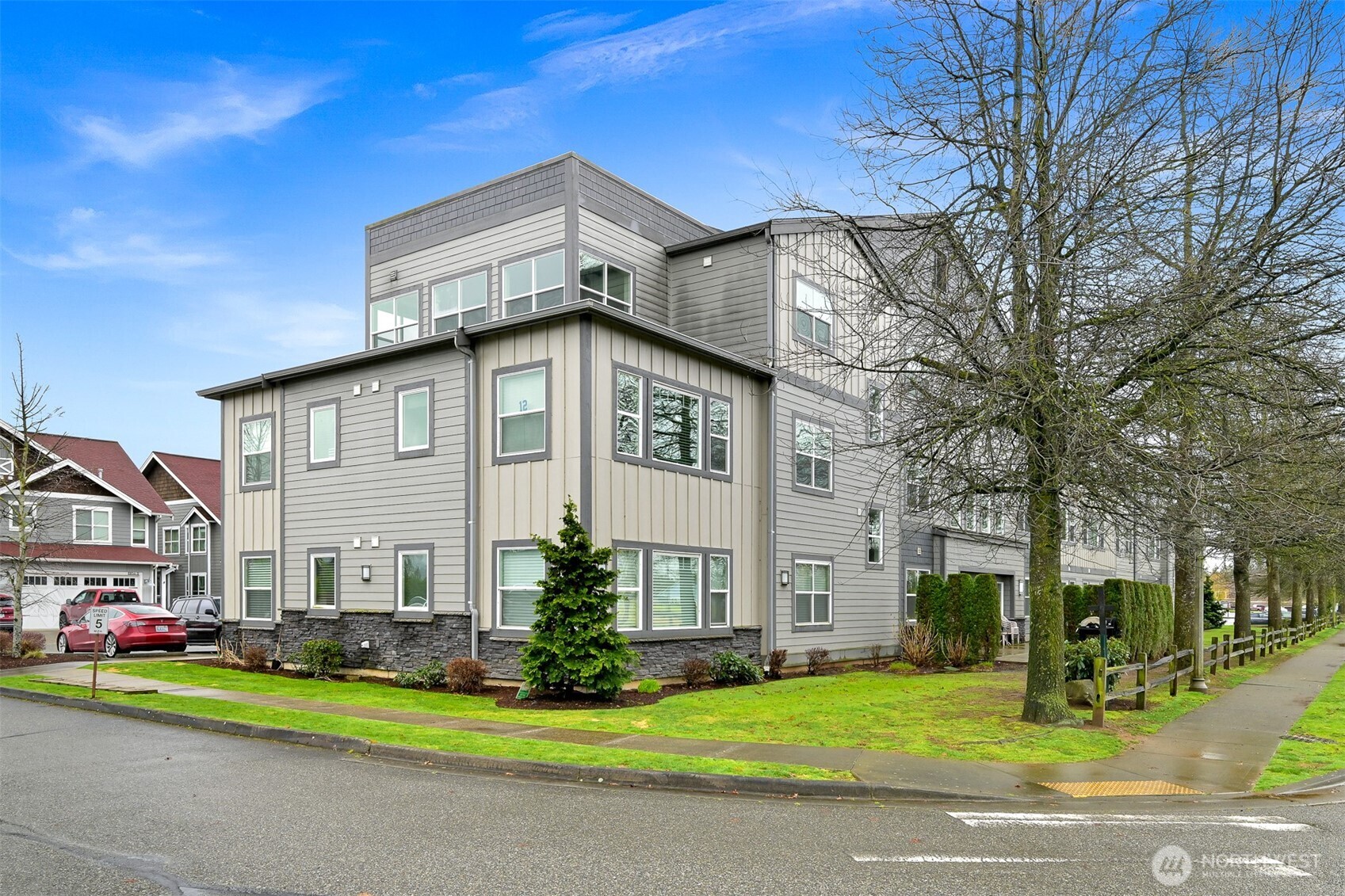 8844 Depot Road #B211, Lynden, WA 98264