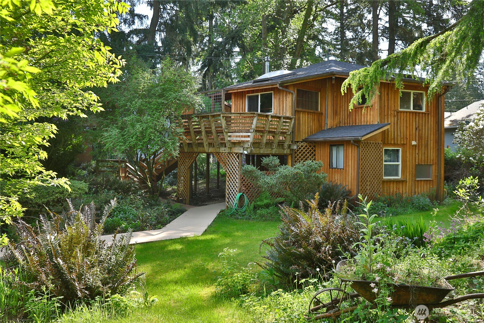 3634 Harper Street , Clinton, WA 98236