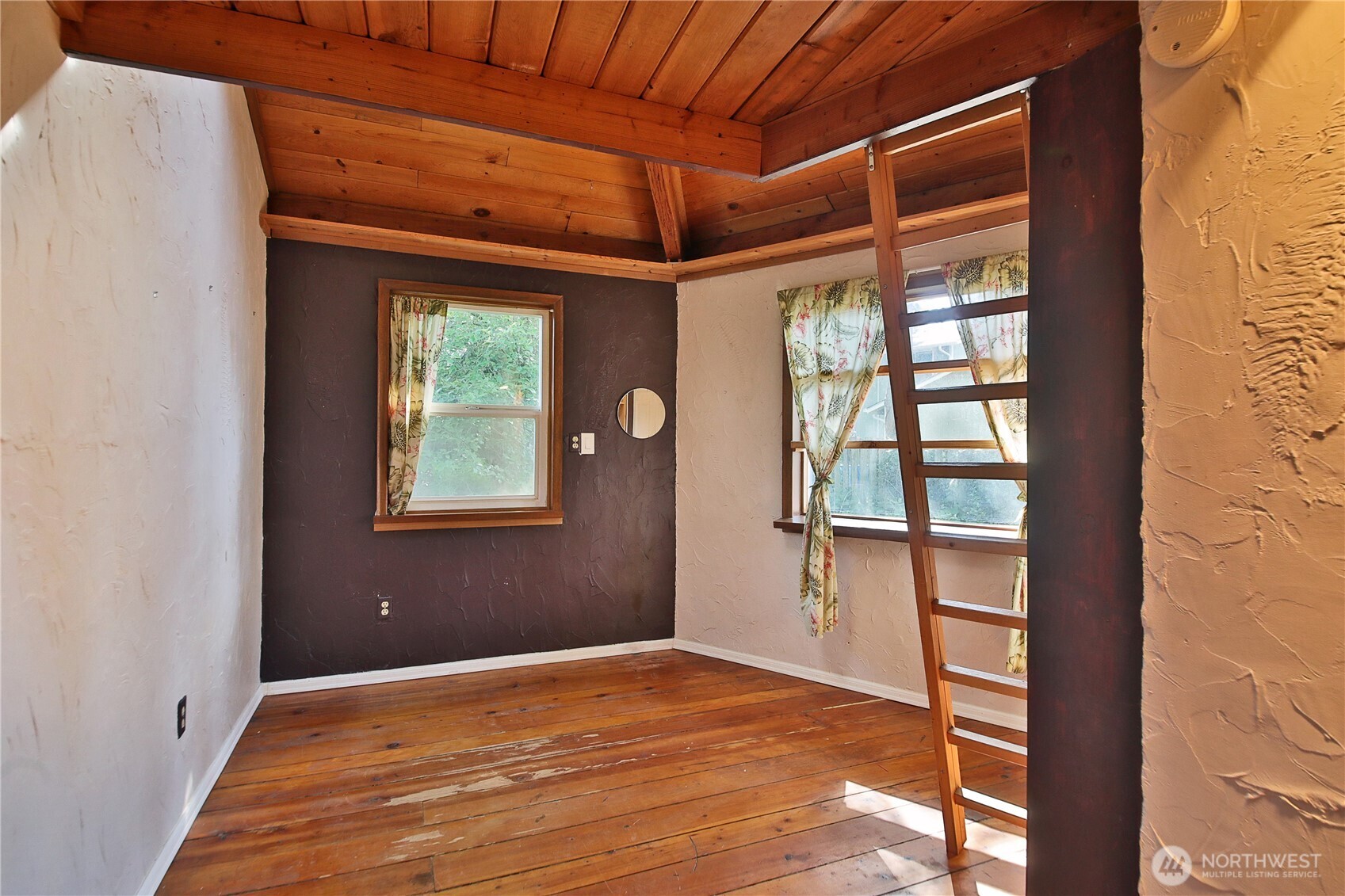 3634 Harper Street , Clinton, WA 98236