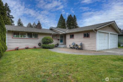 1045 Sunrise Lane , Fircrest, WA 98466