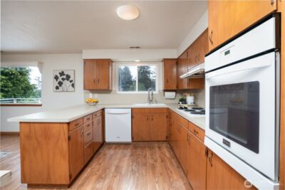 1045 Sunrise Lane , Fircrest, WA 98466 - Photo 13