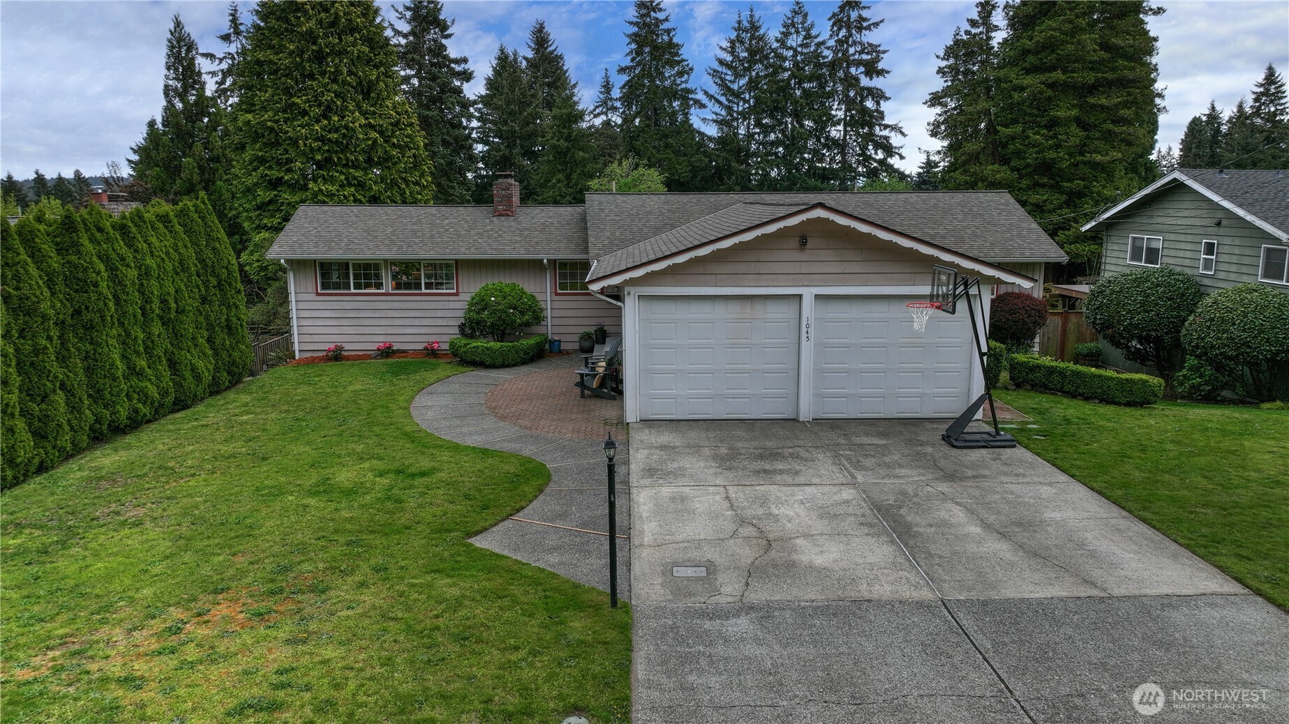 1045 Sunrise Lane , Fircrest, WA 98466