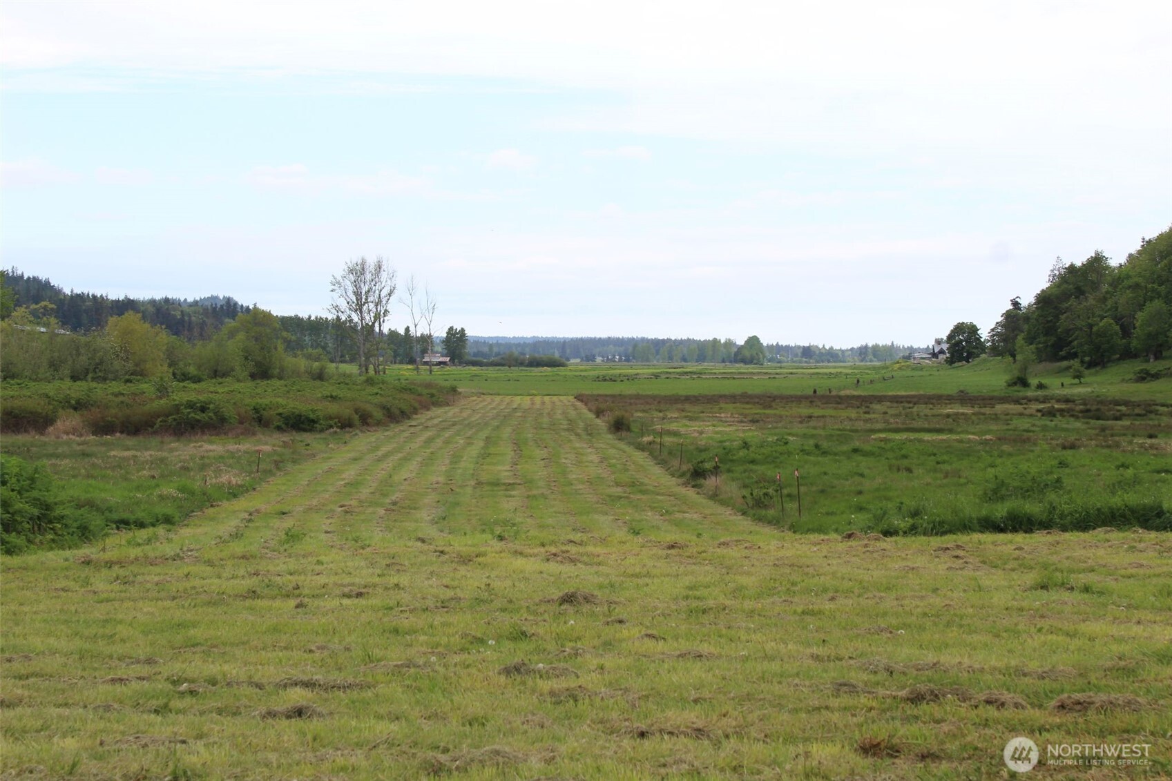 2600 Center Valley Road , Chimacum, WA 98325