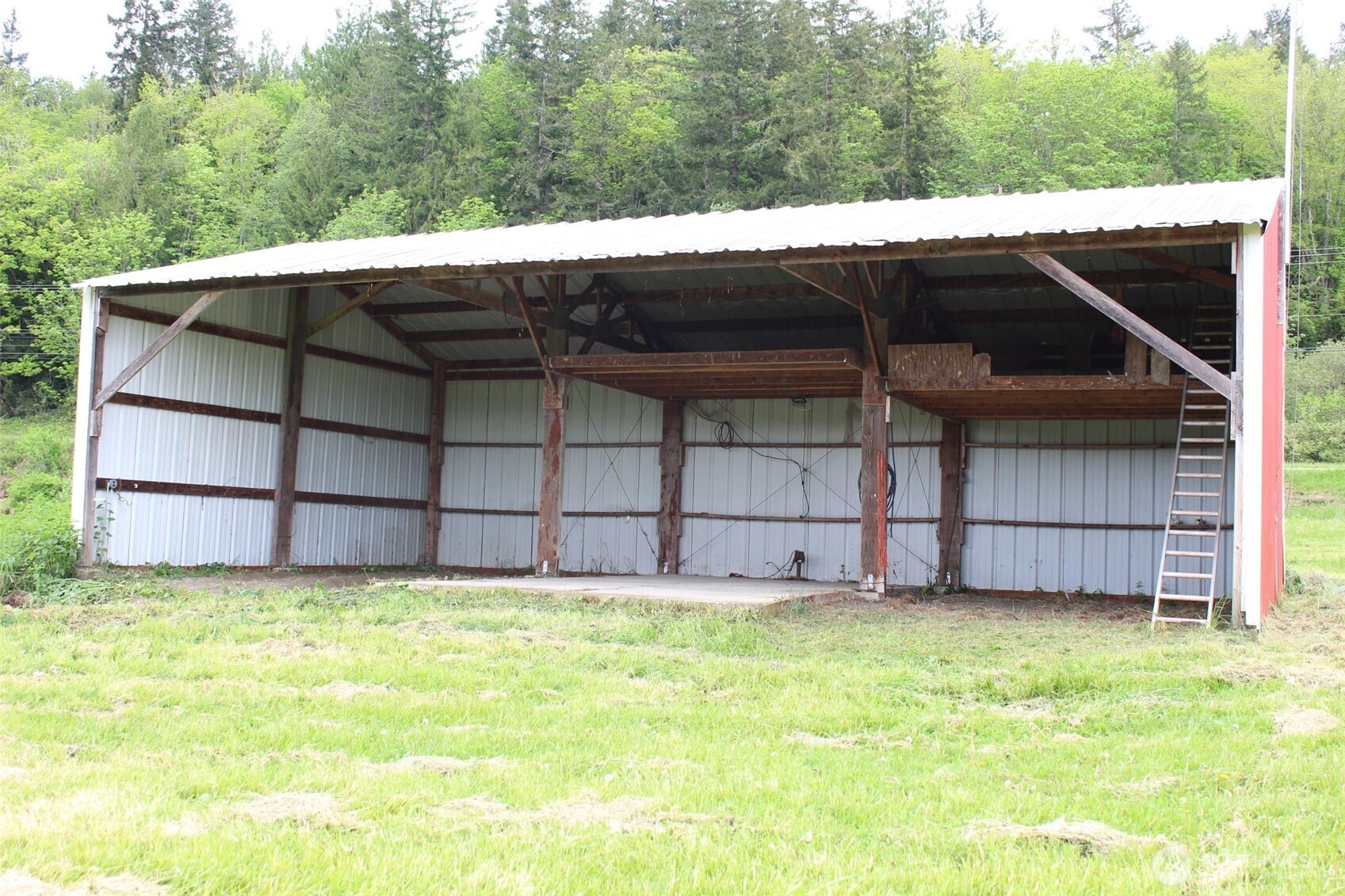 2600 Center Valley Road , Chimacum, WA 98325