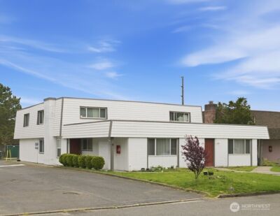 16 147th Avenue SE, Bellevue, WA 98007