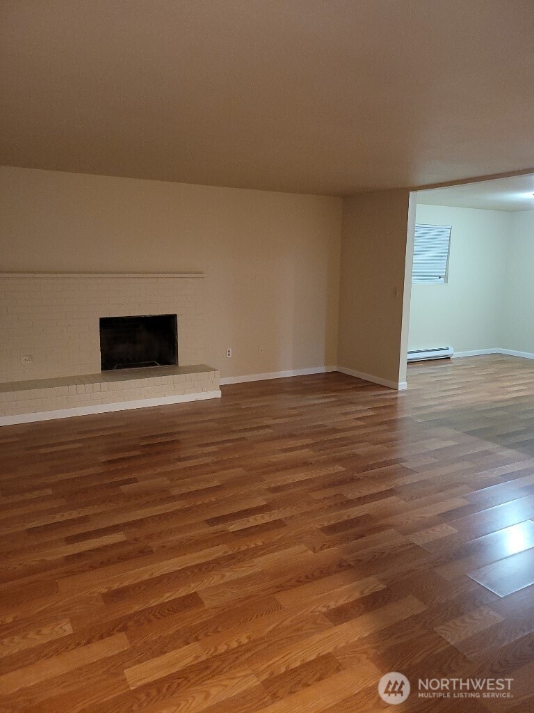 16 147th Avenue SE, Bellevue, WA 98007