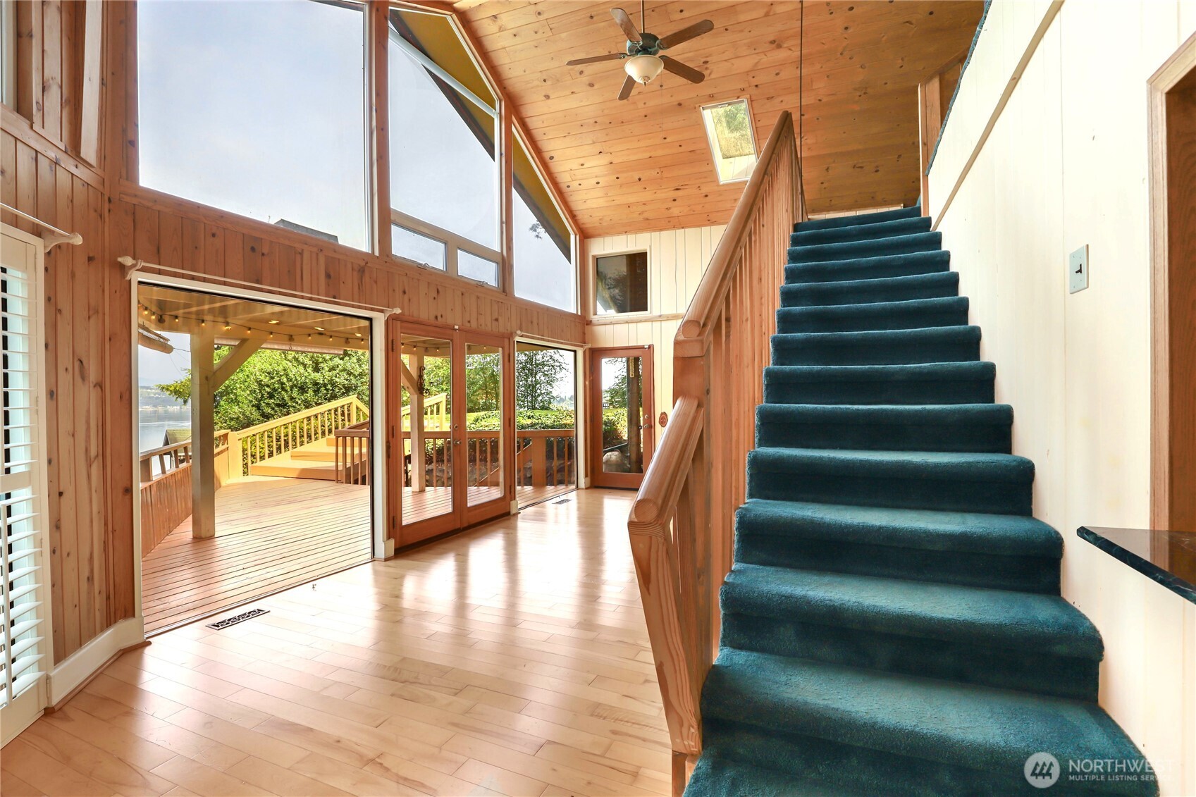 3542 Mathews Drive NW, Bremerton, WA 98312