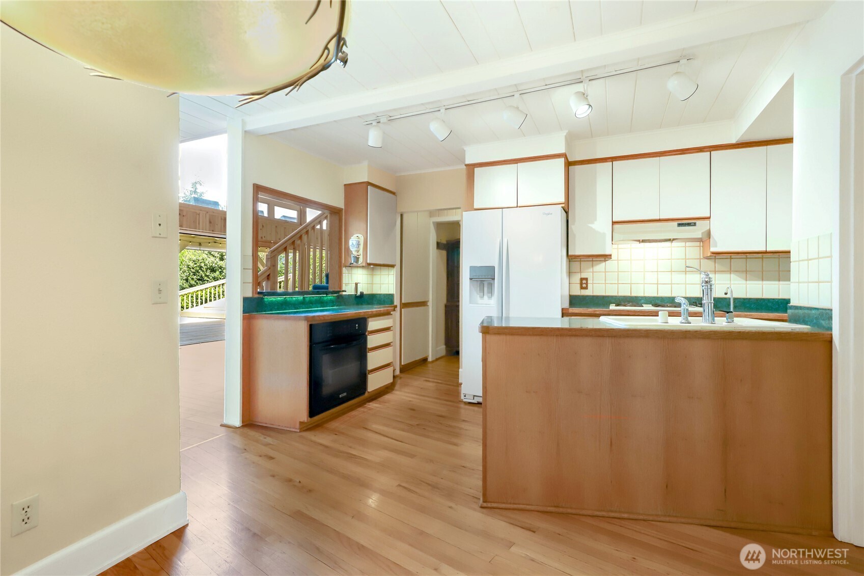 3542 Mathews Drive NW, Bremerton, WA 98312