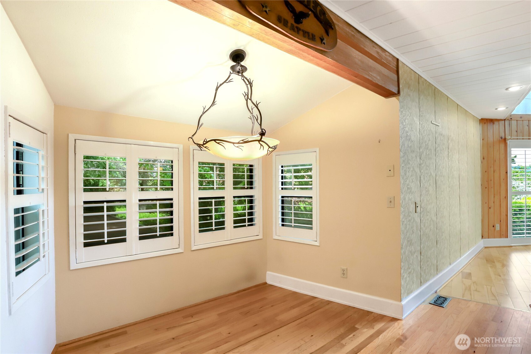 3542 Mathews Drive NW, Bremerton, WA 98312