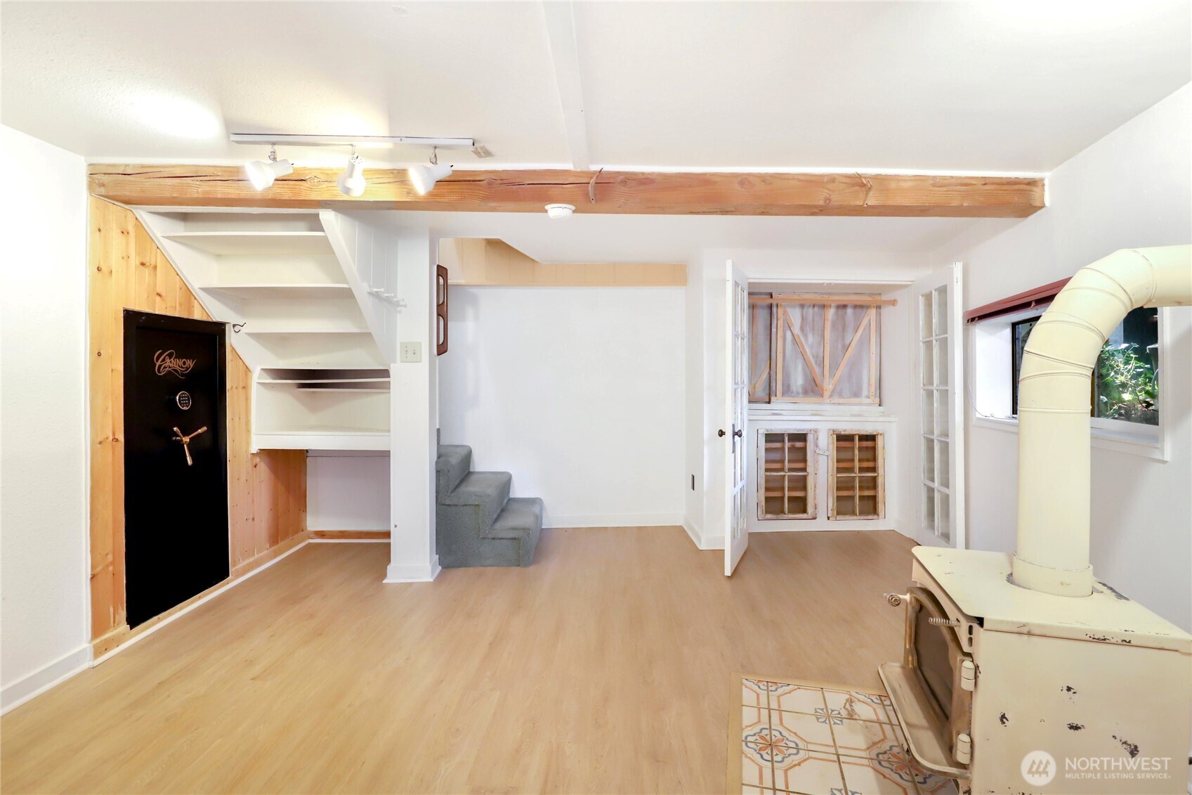 3542 Mathews Drive NW, Bremerton, WA 98312