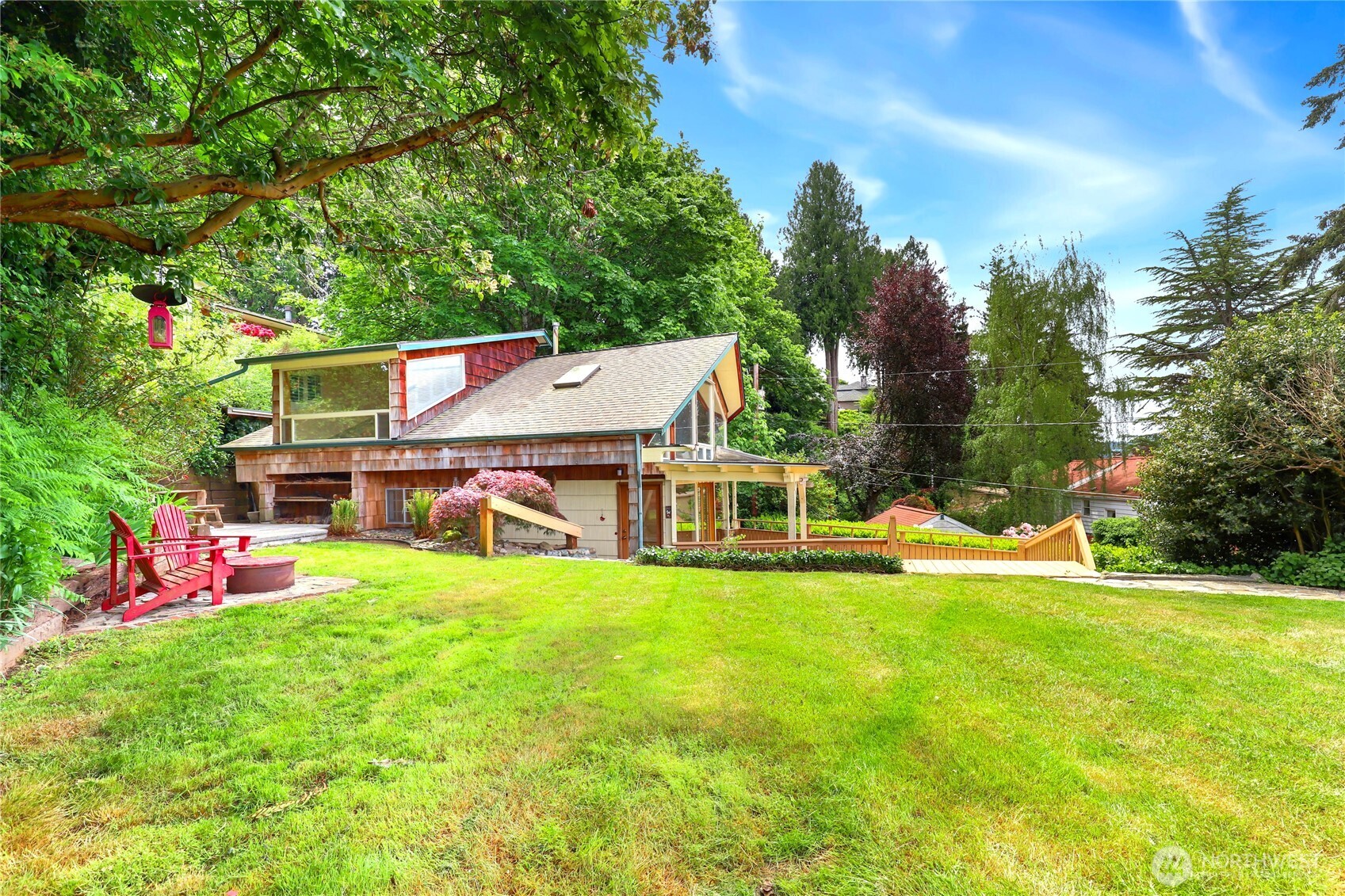 3542 Mathews Drive NW, Bremerton, WA 98312