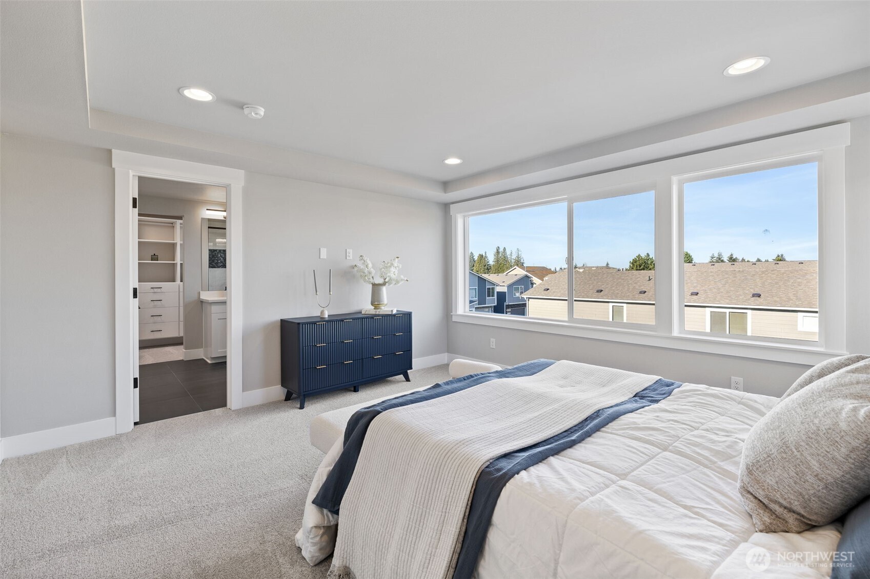 1030 168th Street SW, Lynnwood, WA 98037