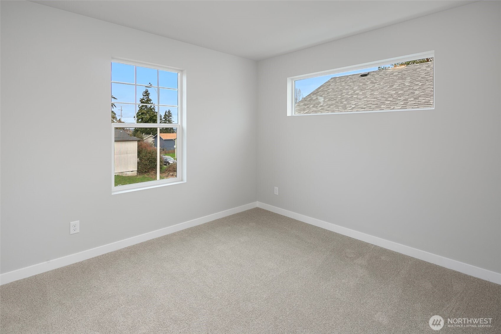 586 SW 97th Street #3, Seattle, WA 98106