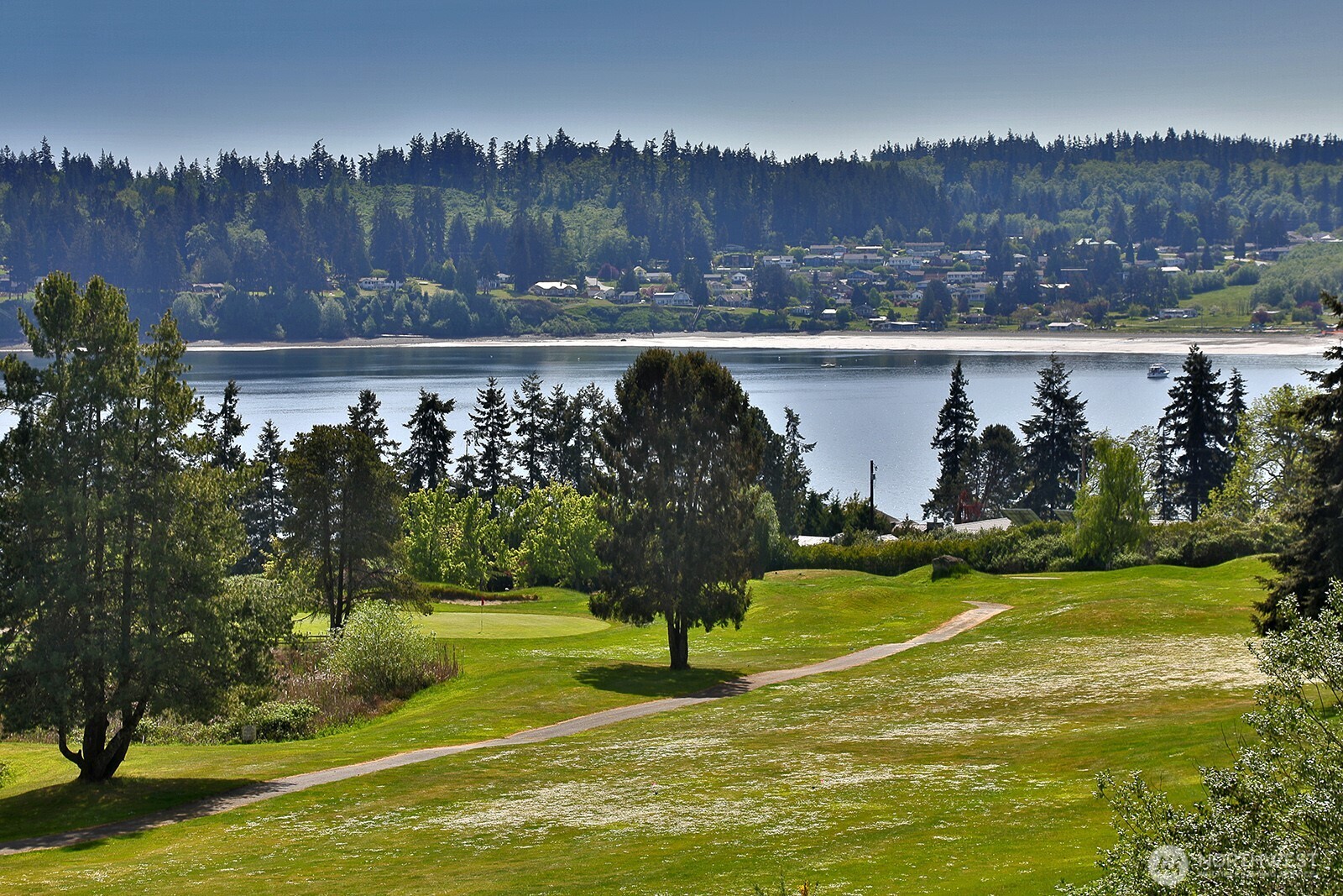 4996 Lilac Drive , Freeland, WA 98249
