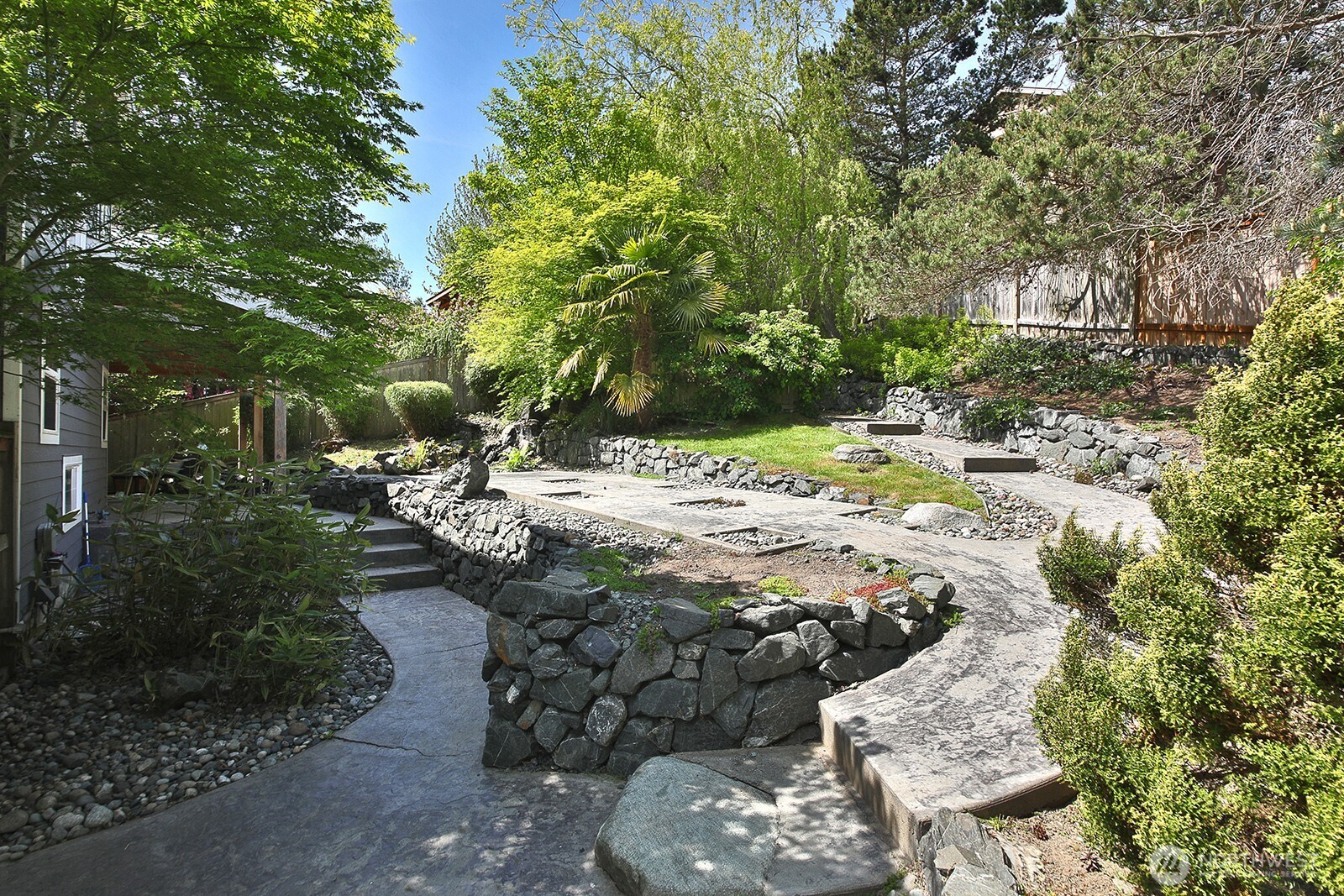 4996 Lilac Drive , Freeland, WA 98249