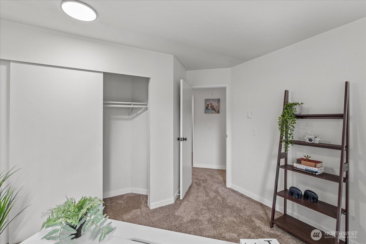 5300 Harbour Pointe Boulevard #306H, Mukilteo, WA 98275