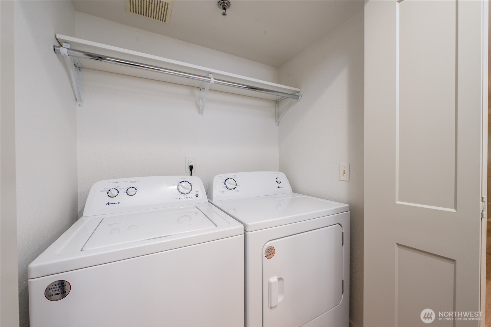 19410 Bothell Way NE #D102, Bothell, WA 98011