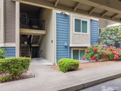 19410 Bothell Way NE #D102, Bothell, WA 98011 - Photo 31