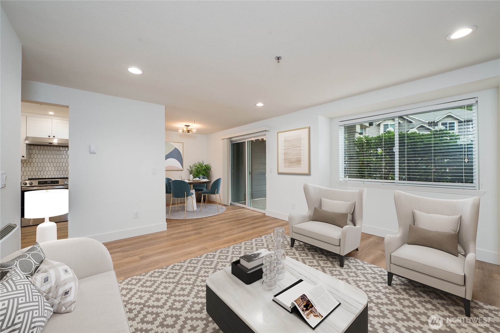 19410 Bothell Way NE #D102, Bothell, WA 98011