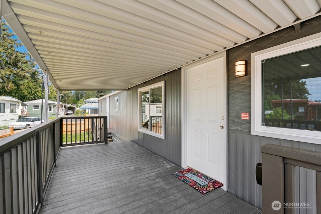 12200 Stone Avenue N #38, Seattle, WA 98133