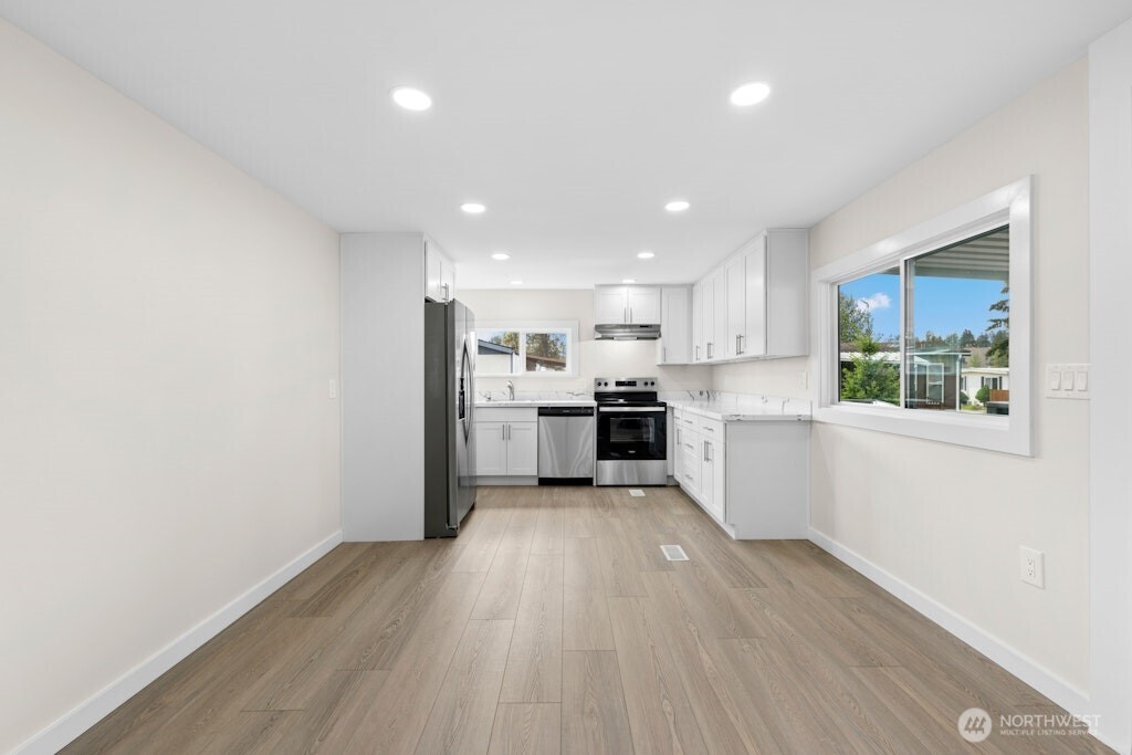 12200 Stone Avenue N #38, Seattle, WA 98133
