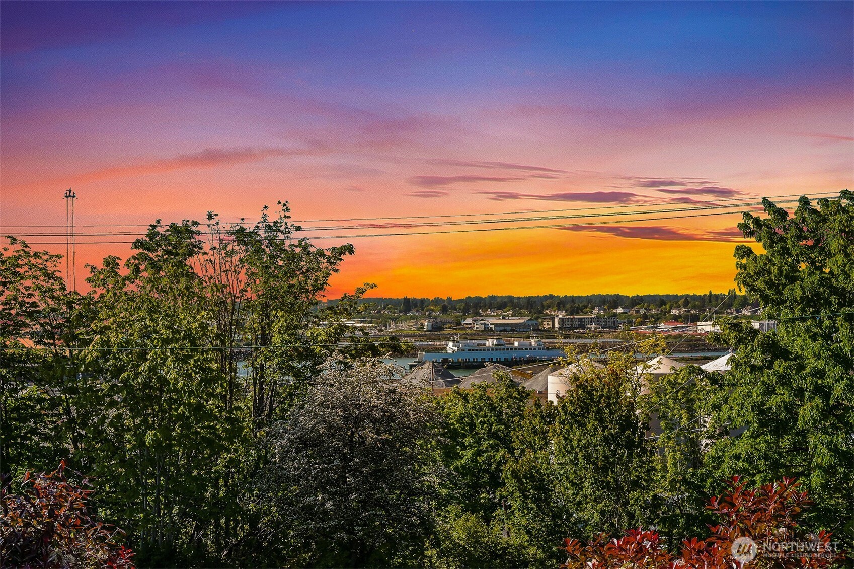 705 N State Street #202, Bellingham, WA 98225