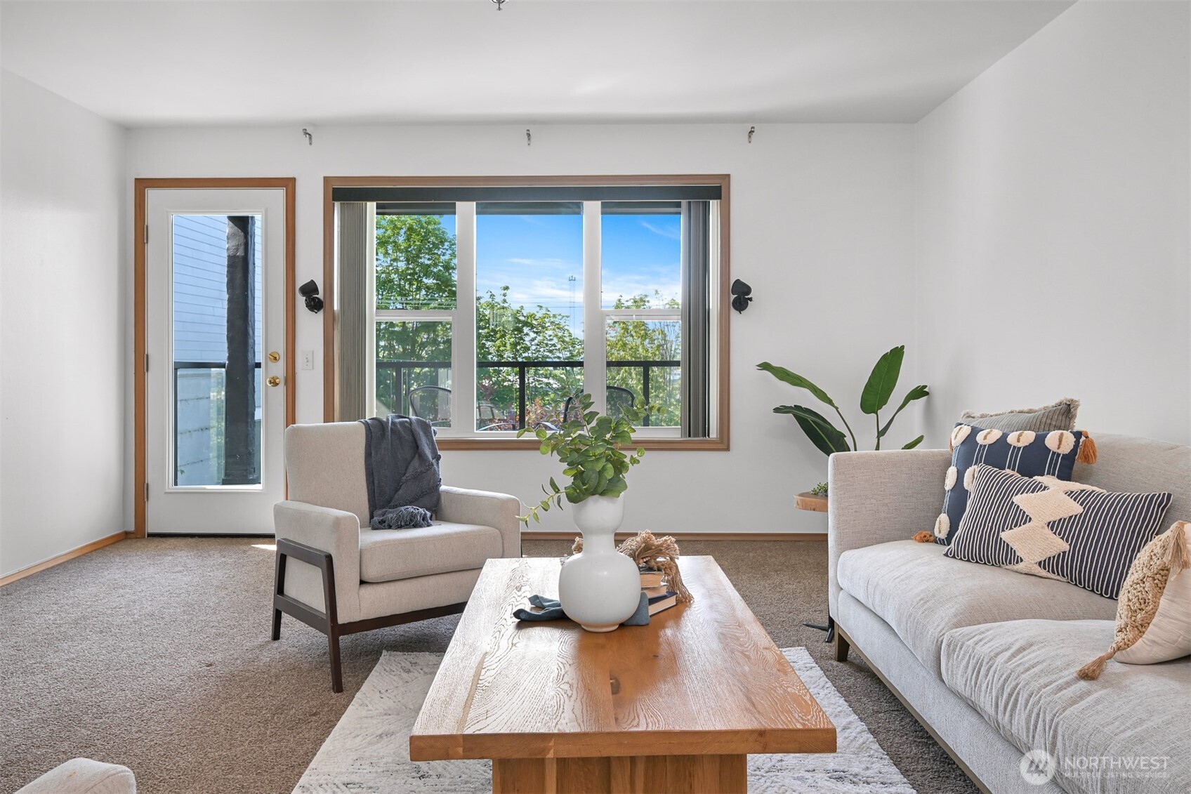 705 N State Street #202, Bellingham, WA 98225