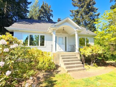 612 S 160th Street , Burien, WA 98148 - Photo 1