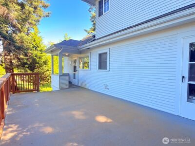 612 S 160th Street , Burien, WA 98148 - Photo 16