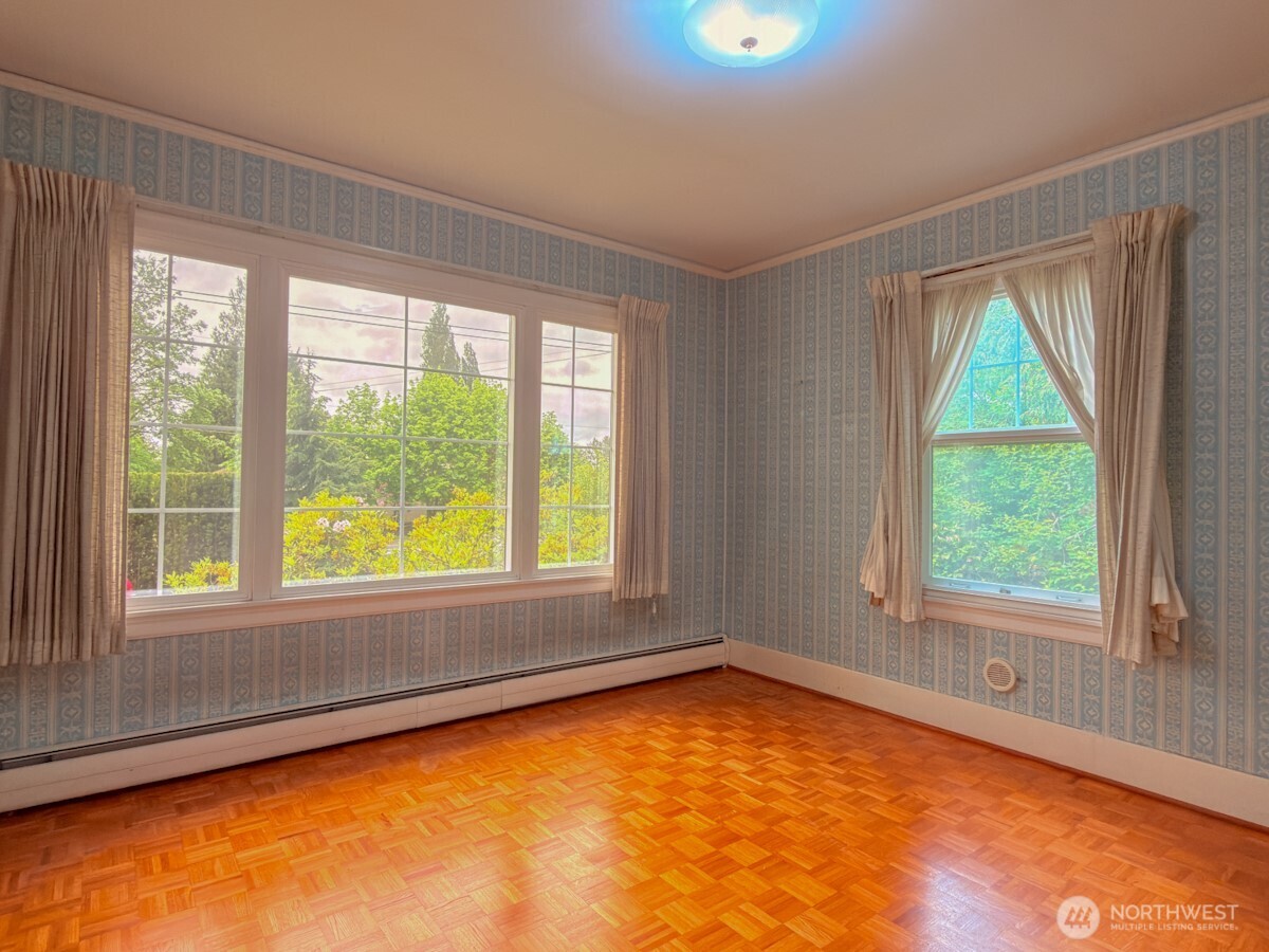 612 S 160th Street , Burien, WA 98148
