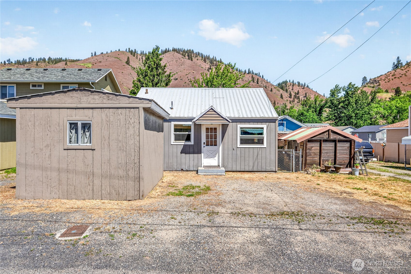 308 Riverside Drive , Cashmere, WA 98815
