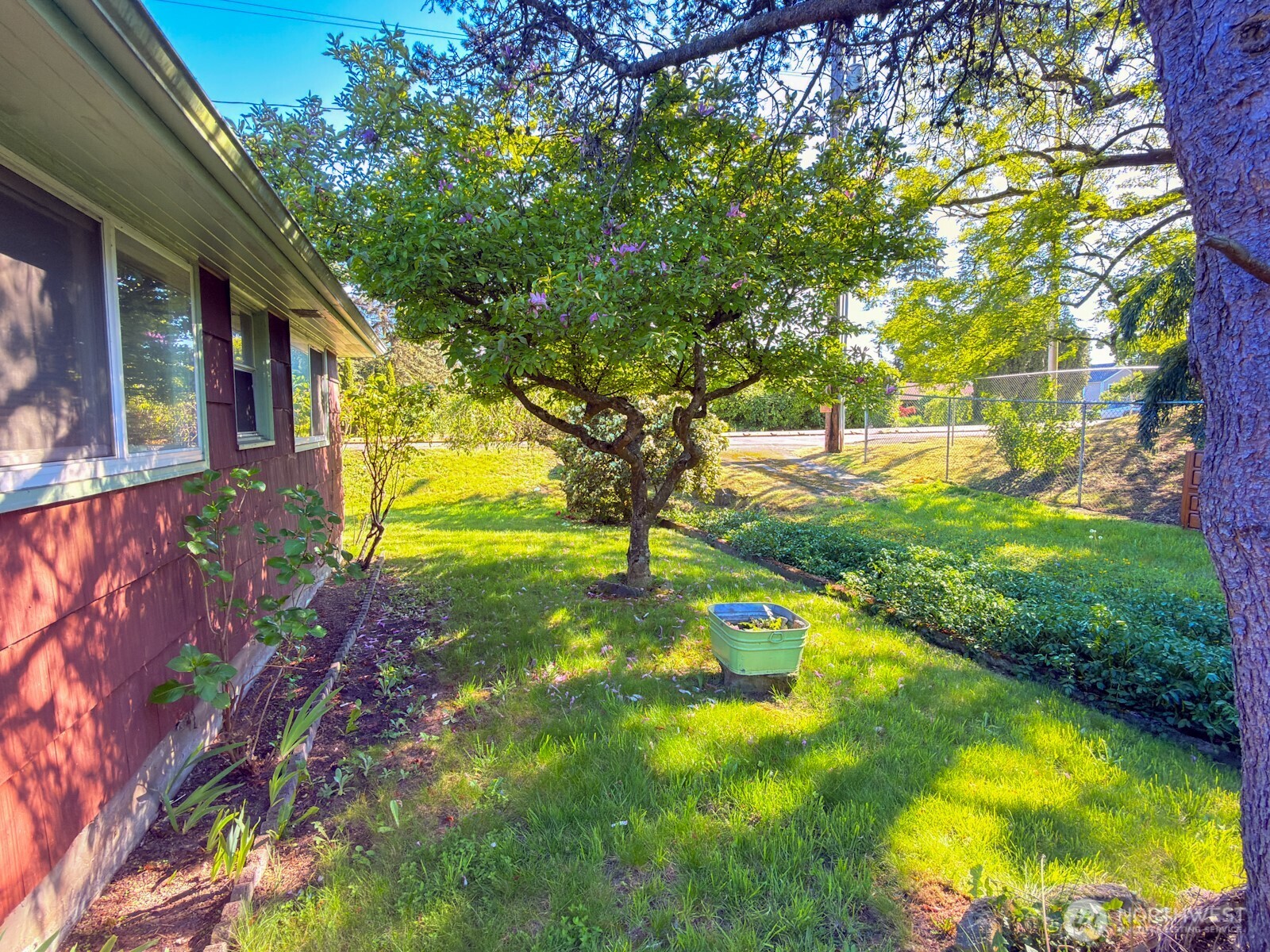 638 S 160th Street , Burien, WA 98148