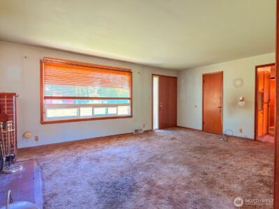 638 S 160th Street , Burien, WA 98148 - Photo 10
