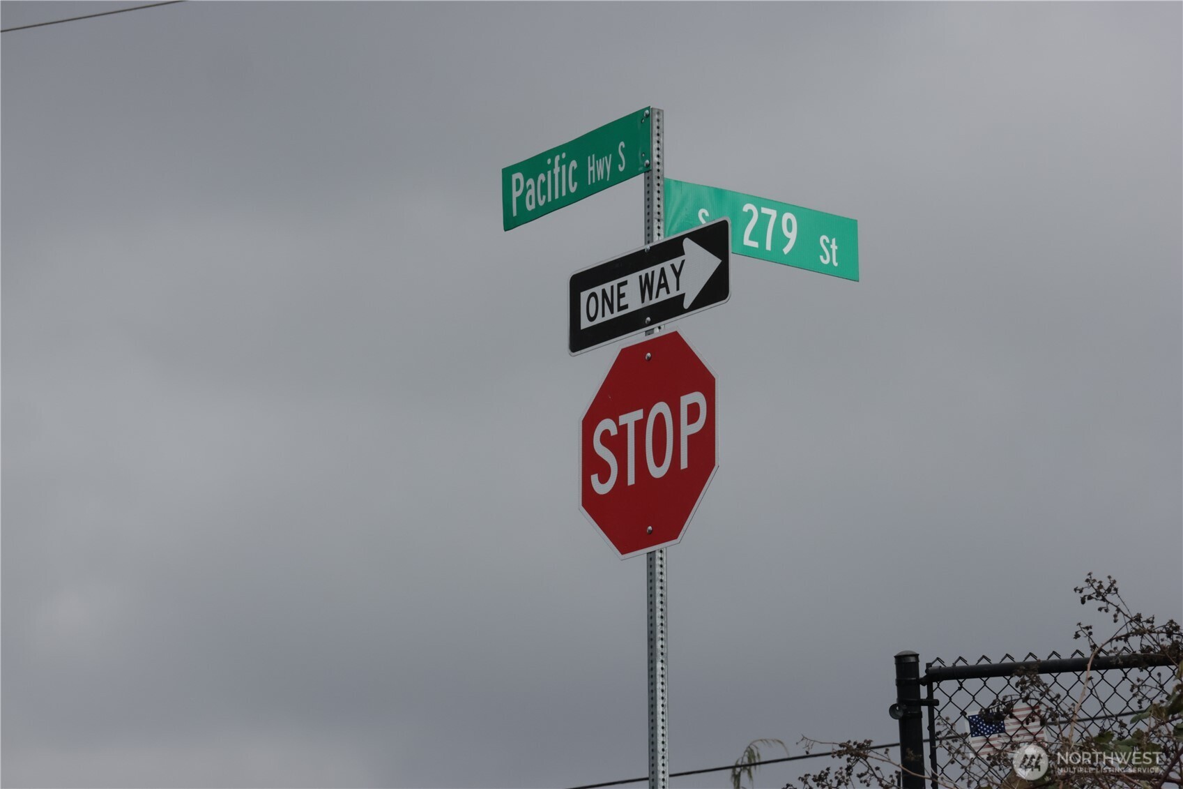 27905 pacific Highway S, Federal Way, WA 98003