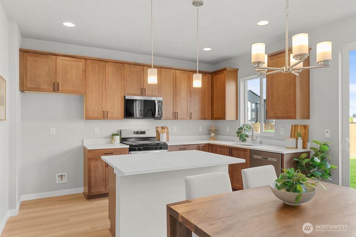 2135 169TH Street NE, Marysville, WA 98271