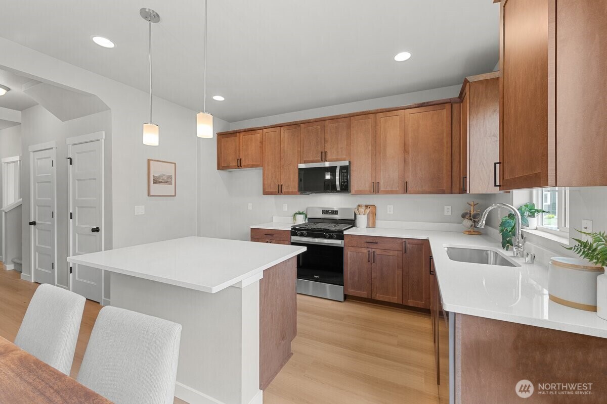 2135 169TH Street NE, Marysville, WA 98271