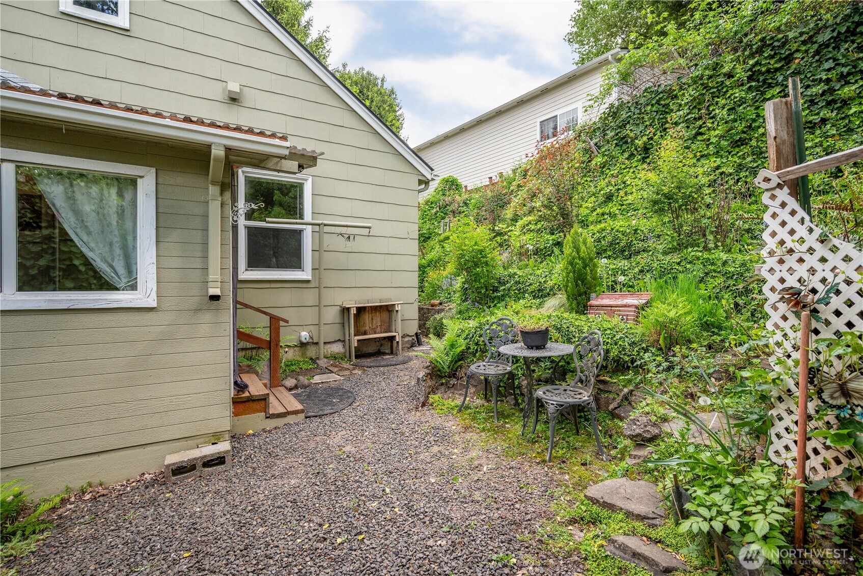 208 NE Kirby , Castle Rock, WA 98611