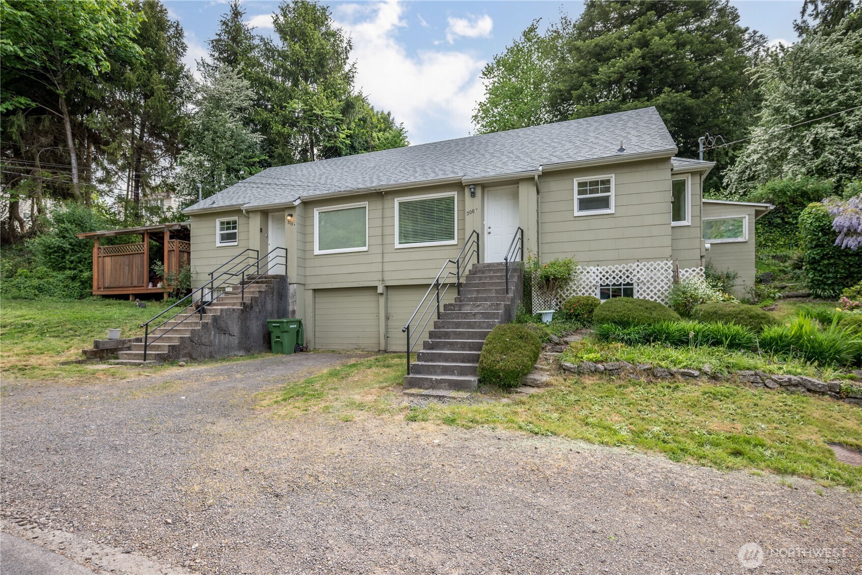 208 NE Kirby , Castle Rock, WA 98611
