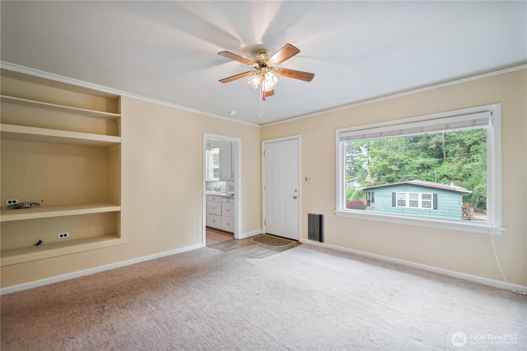 208 NE Kirby , Castle Rock, WA 98611